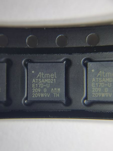 ATSAMD21E17D-MU